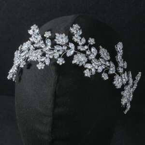 Exquisite Handmade Inlaid CZ Crown Headband Elegant Fashion Bridal Tiara Hairpiece